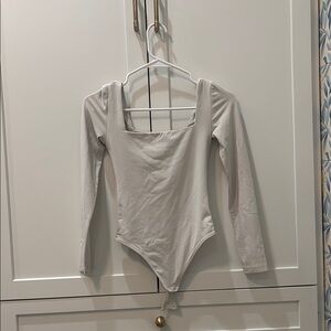 Aritzia Original Contour Squareneck Bodysuit